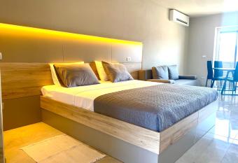 Rooms and Apartments Lisjak has Balcony rooms