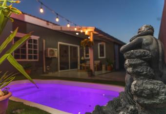 La Casita Torres has Balcony rooms