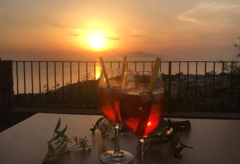 Agriturismo del Sole has Balcony rooms