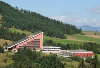 Hotel SOREA M  J has Balcony rooms