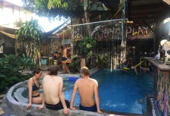 Yez Yez Yez All Good Hostel has Balcony rooms