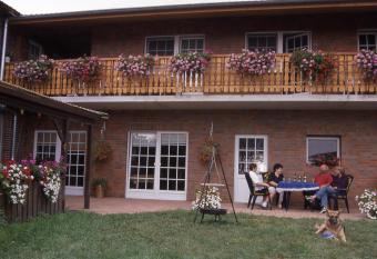 Ferienhof Meyer Landhotel has Balcony rooms