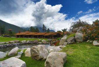 Hotel Villa Urubamba allows 18 year olds to book a room
