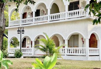 Summerset Residence Negril allows 18 year olds to book a room