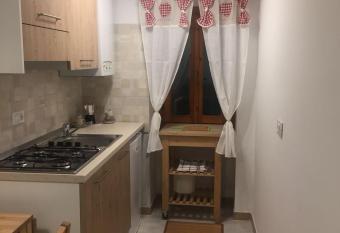 appartamento rocchetta has Smoking rooms