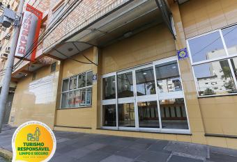 Hotel Express S  o Leopoldo allows 18 year olds to book a room