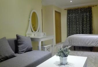 Hostal Andr  s has rooms with a private hot tub