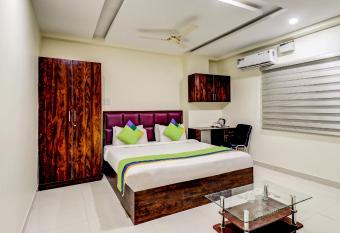 Itsy Hotels Kozy Rooms allows 18 year olds to book a room