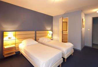 Villa Mariale by Popinns allows 18 year olds to book a room