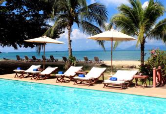 The Waterfront Hotel at Fishermans Village has Balcony rooms