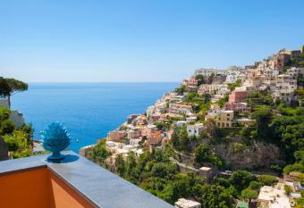Il Moro Di Positano has Balcony rooms