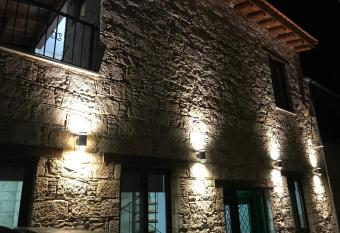 Omodos Cozy Houses has Balcony rooms