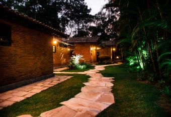 Urikana Boutique Hotel has rooms with a private hot tub