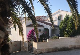 Appartement Mila has Balcony rooms