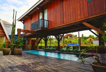 Kampoeng Saya has Balcony rooms