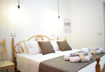 Kitesurf lo Stagnone has Balcony rooms