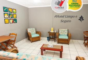 Hotel Jabaquara Imiggrantes - By UP Hotel - Metro Jabaquara - 2KM Expo S  o Paulo allows 18 year olds to book a room