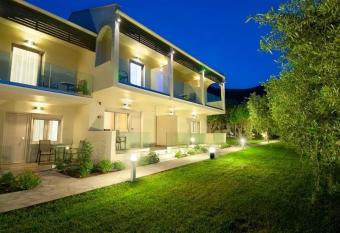 Louloudis Fresh-Adults Only allows 18 year olds to book a room