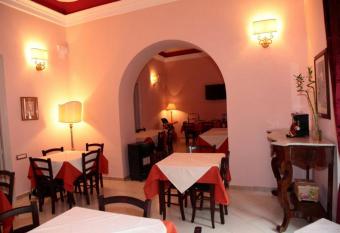 Savoia Residence has Balcony rooms