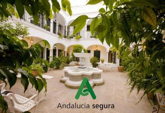 Los Helechos has Balcony rooms