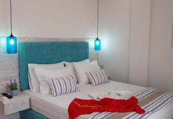 Metsikas Residence has Balcony rooms