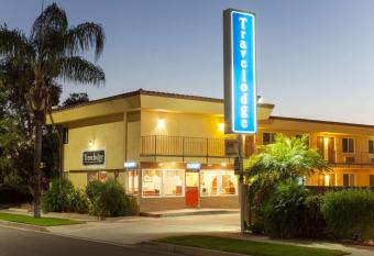 Travelodge by Wyndham Brea allows 18 year olds to book a room