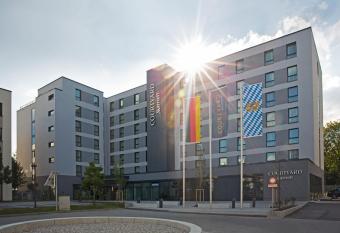 Courtyard by Marriott Oberpfaffenhofen Munich South allows 18 year olds to book a room