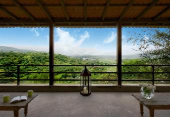 Bungalow 89 by StayVista - A hill-view villa adorned with eclectic interiors for a truly unique & captivating stay has Balcony rooms
