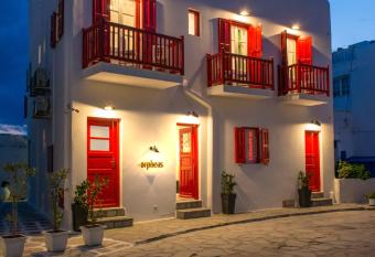 Orpheas Rooms allows 18 year olds to book a room