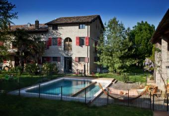 La Lepre Bianca has Balcony rooms