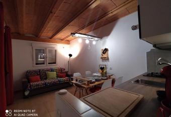 Ceda has Balcony rooms