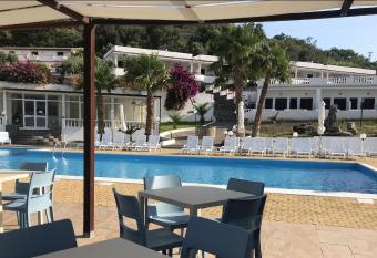 Hotel Diamond Residence has Balcony rooms