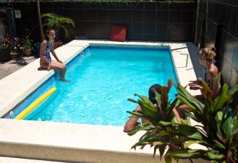 Hostel Mamallena allows 18 year olds to book a room