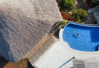 Zazil Retreat has Balcony rooms