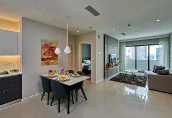 Suasana Suites Hotel Johor Bahru allows 18 year olds to book a room