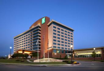Embassy Suites by Hilton Huntsville allows 18 year olds to book a room