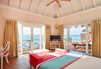 Sun Siyam Vilu Reef has rooms with a private hot tub