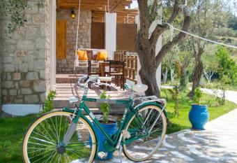 To Stolidi tis Psinthou has Balcony rooms