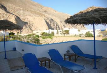 Studios Halaris has Balcony rooms