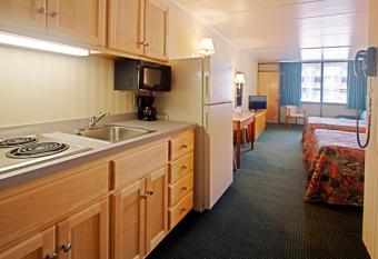 Kokomo Suites has Balcony rooms