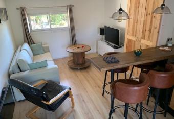 Gite Mimosa has Balcony rooms