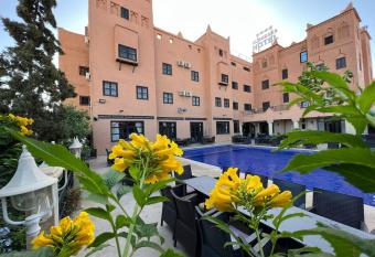 Al Baraka des loisirs has Balcony rooms
