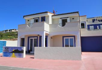 B&B COSTA has Balcony rooms