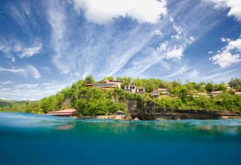 Ti Kaye Resort & Spa allows 18 year olds to book a room