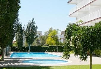 Apartamentos Sunway Atlanta allows 18 year olds to book a room