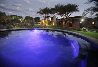 Liedjiesbos Urban Olive Farm has Balcony rooms