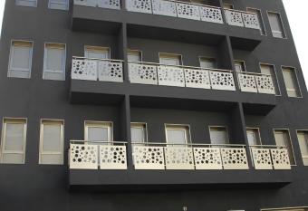 Hotel La Colombina allows 18 year olds to book a room