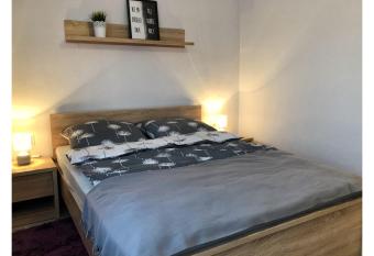 Apartament przy Ratuszu has Balcony rooms