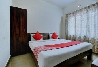 Treebo Trip Lotus Inn allows 18 year olds to book a room