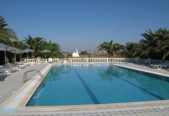 Mariliza Beach Hotel has Balcony rooms